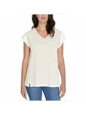 Buffalo David Bitton White V Neck Top M Lace Trim Lightweight